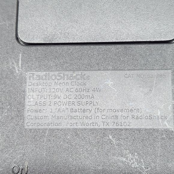 Vintage Radio Shack Black Neon Desk clock works Memphis Style Retro 80's 90's - Picture 6 of 9